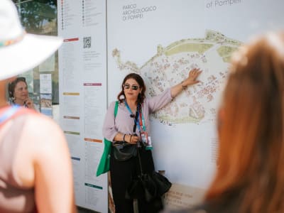 Pompeii Express Tour with Skip-the-Line & Archaeologist Guide - image 2
