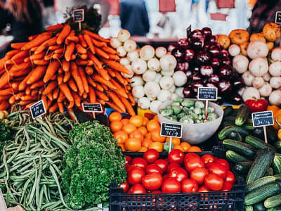 Best Food Travel Spots in Borough Market with Walking Tour - image 2