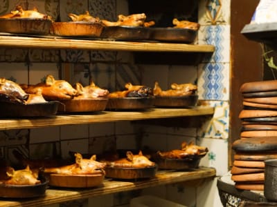 Madrid Tapas, Taverns and History Tour with Botín Special Access - image 2