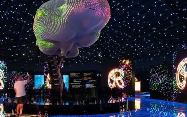 Aya Universe: Immersive Art and Light Experience in Dubai 