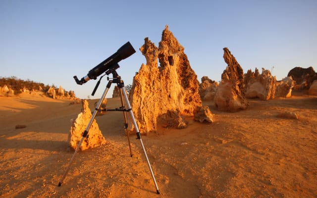 Pinnacles Sunset Stargazing Tour with Dinner from Perth