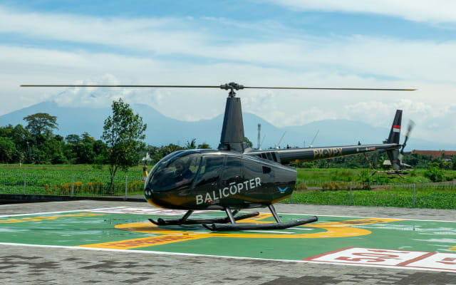 Helicopter Island Hopping: Mojo Island - Bali