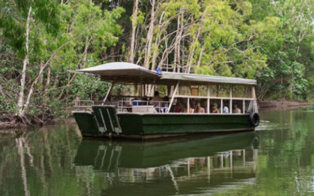 Hartley's Crocodile Adventures Tour