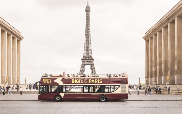 Discover Paris by Day & Night: 24h Hop-On Hop-Off Tour on Open-Top Bus + Panoramic Night Tour