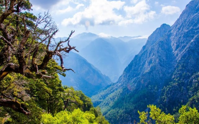 The Unique Private Tour of Samaria Gorge