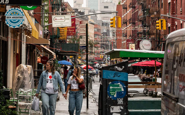 Chinatown & Little Italy Food Walking Tour