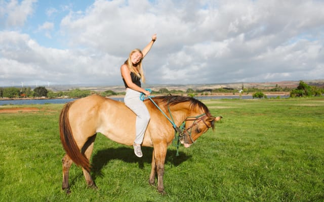 One Mile Beachfront Trail Ride (North Shore)