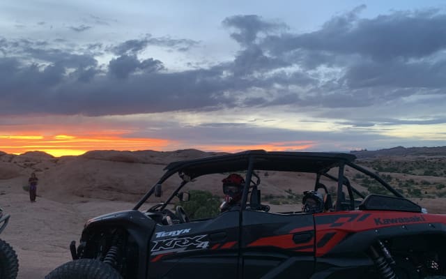 You-Drive Hell's Revenge Sunset (2 Guests)