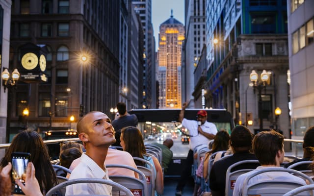 Chicago: Sunset Tour with Live Guide
