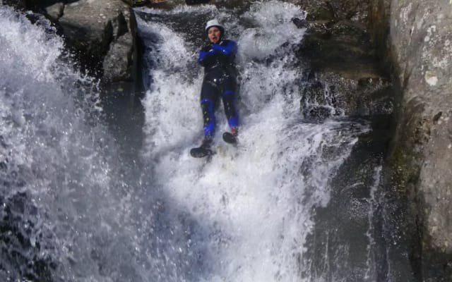 Discovery Canyoning in Haute Besorgues Canyon in Ardèche
