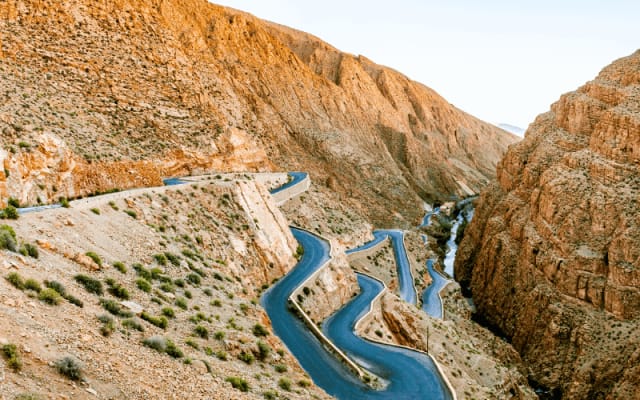 Marrakech to Todgha Gorge & Dades Valley : 3-Day Trip.
