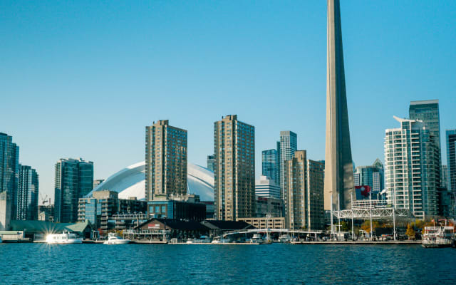 Best of Toronto Small Group Tour