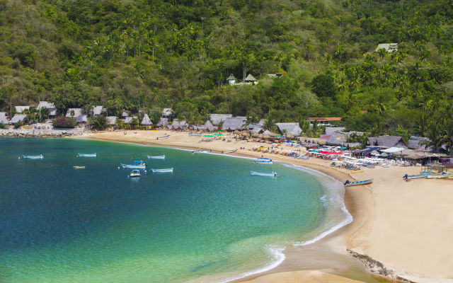 Yelapa and Majahuitas Tour