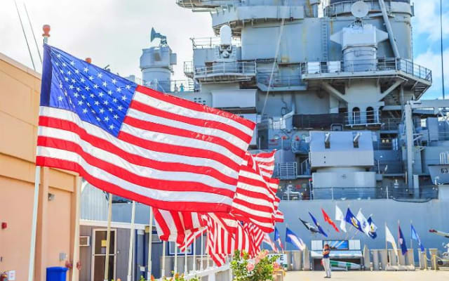 Remember Pearl Harbor Tour from Waikiki