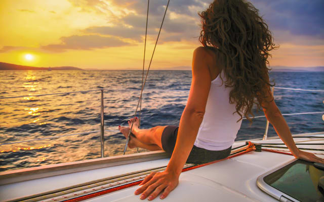 Cabo Luxury Sunset Sailing