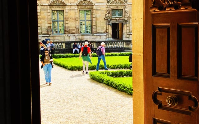 Free tour - Le Marais "Trendy Paris". Award-Winning Tour