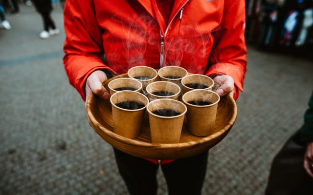 Private Prague Christmas Markets Tour: Mulled Wine & Cookies