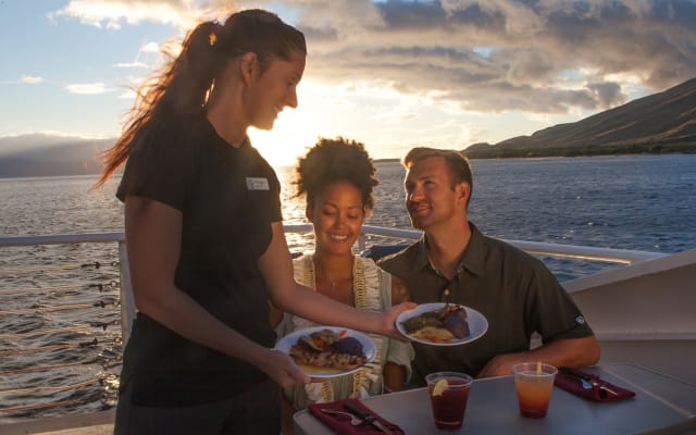 Sunset Dinner Cruise + Premium Seating
