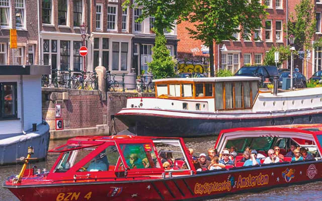 Hop On - Hop Off Boat Tour