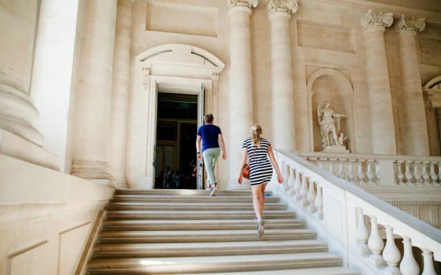Skip the Line: Versailles Palace and Gardens Day Trip from Paris by Train