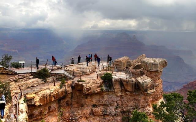 Grand Canyon South Rim Bus Tour