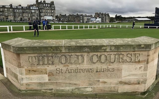 Tour of St Andrews and Historic Fife