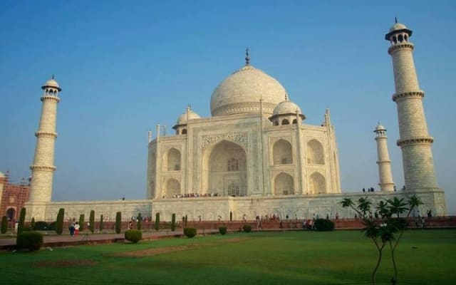 Luxury Full Day Taj Mahal Day Trip From Delhi