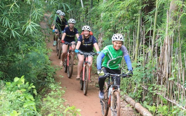 Inle Bike, Boat and Kayak Tour