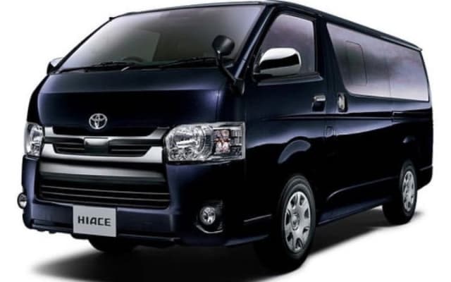 Private Haneda Airport Transfers (HND) for Tokyo 23 Wards (10 seater)