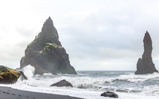 Small Group South Coast, Glacier Lagoon and Diamond Beach Adventure from Reykjavik