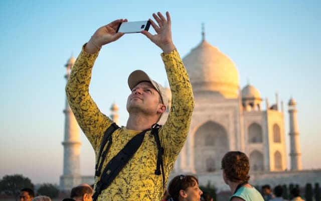 Taj Mahal Tour From Delhi By Car