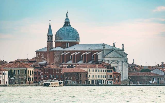 Essential Venice Tour: Highlights of the Floating City