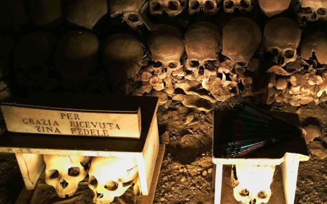Naples: Underground and City Private Walking Tour