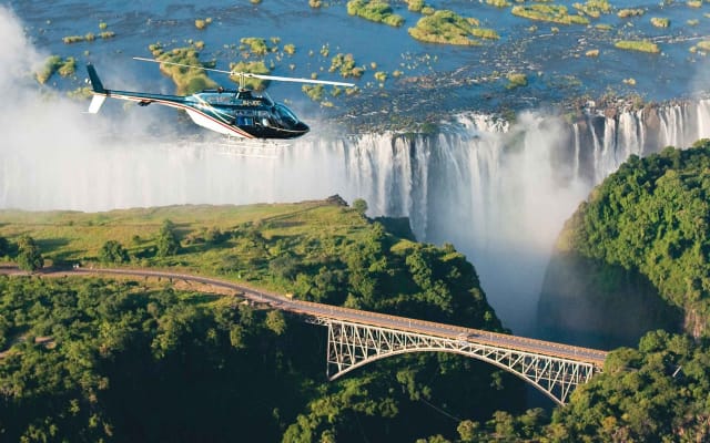 Guided Walking Tour of the Victoria Falls - Scenic Tour