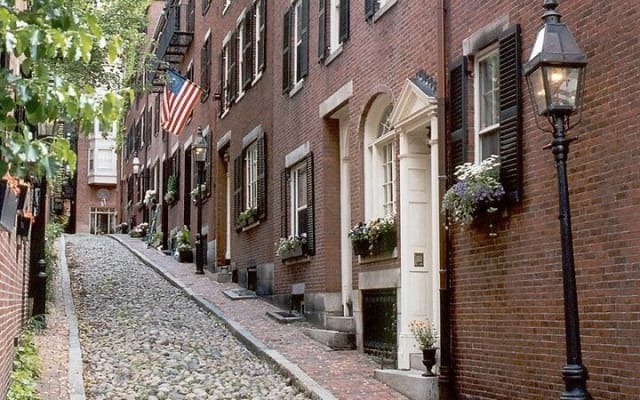Walking Tour of Boston's Freedom Trail