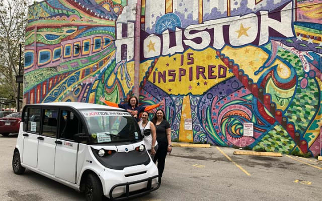 Private Houston Mural Instagram Tour by Cart