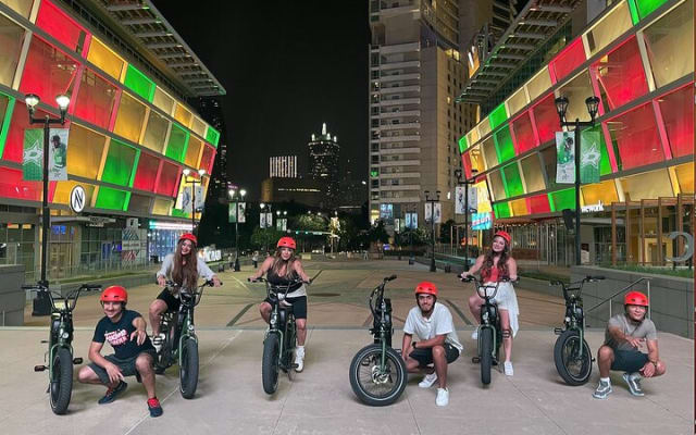 2 Hour Late Night Downtown Dallas E-Bike Tour