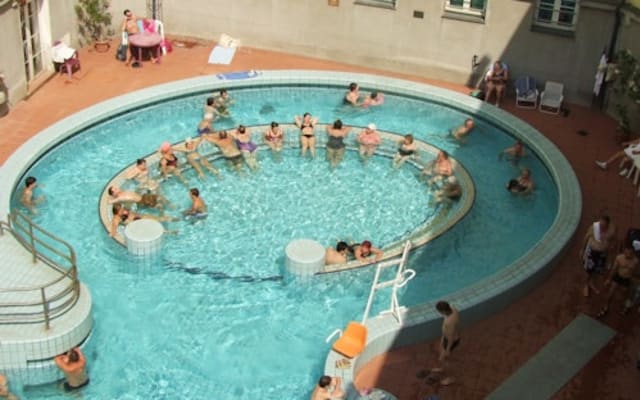 Lukács Spa: Thermal Bath Admission