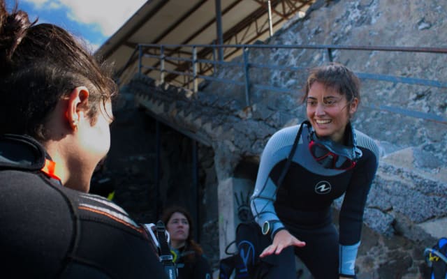 Six Dives - Three Days