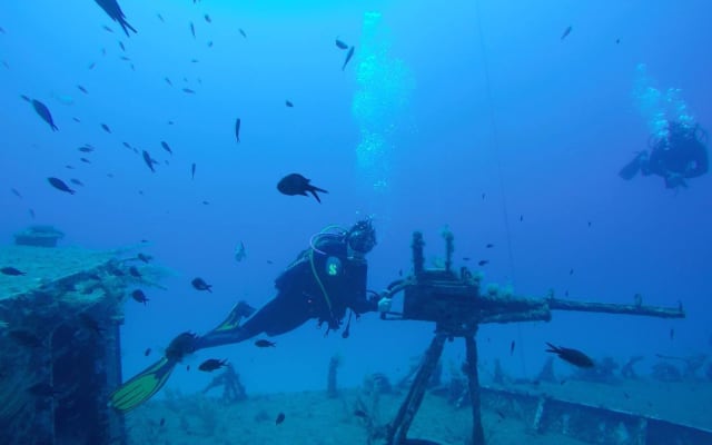 4 Dive Package