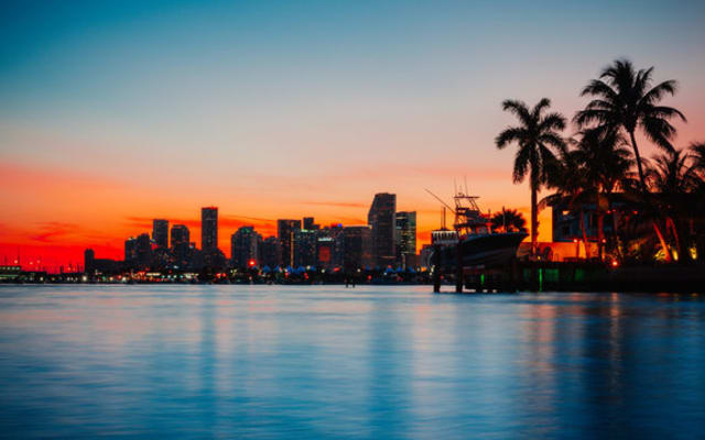 Miami Sunset Cocktail Cruise 