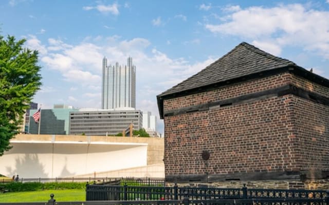 Pittsburgh's Downtown Smartphone Guided Audio Walking Tour 