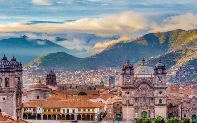 Cusco, City Tour & Parque Arqueológico Sacsayhumán - Medio dia