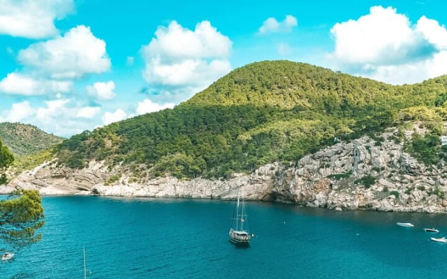 Ibiza Half Day Highlights tour including Santa Eulalia