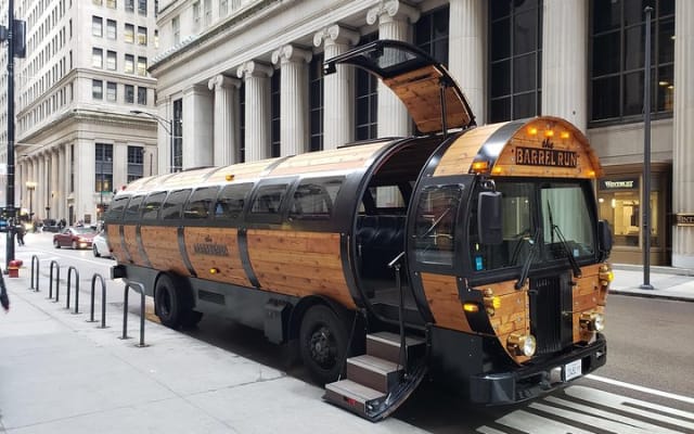 Chicago Winery Tours - Barrel Bus