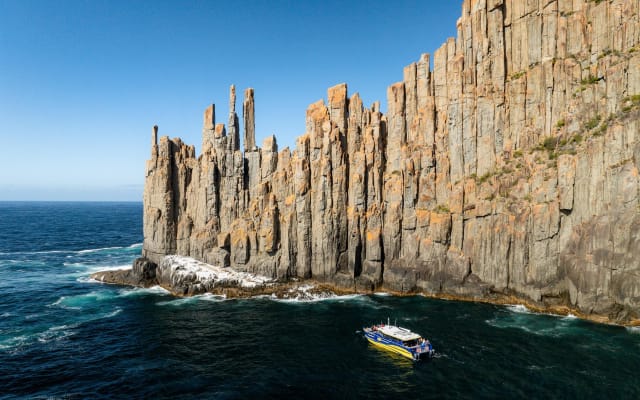 Cape Raoul Cruise & Historic Site Entry