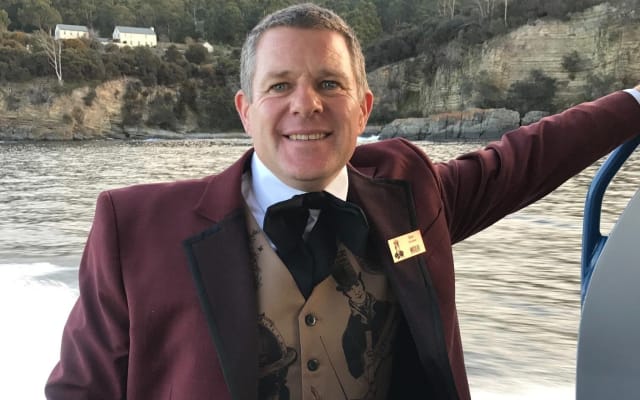 Tasmania Private Tour with Local Guide