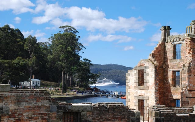 Private Tasman Peninsula Walking Tour