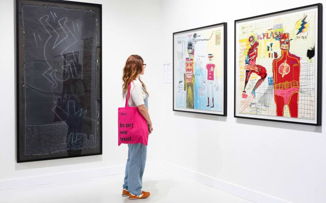 Barcelona Hop-On Hop-Off Tour with Moco Museum Entry