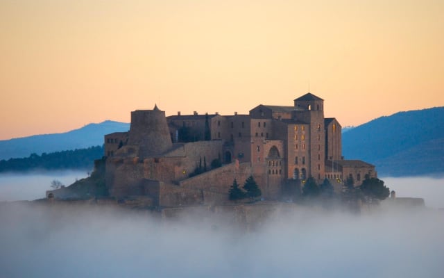 Private Cardona and Salt Mountain Tour
